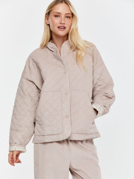 חליפת אנתימא