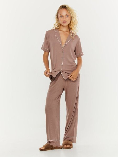 מארז פיג’מה מכופתרת ריב חולצה קצרה