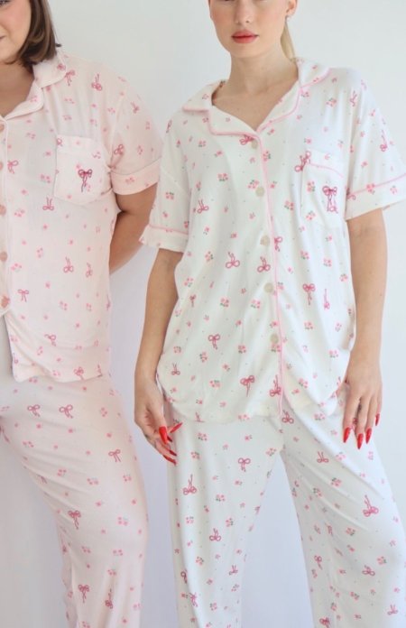 סט פיג׳מה מכופתרת