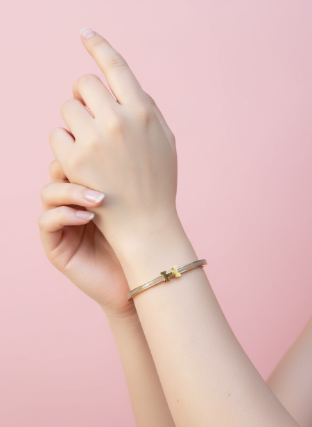 צמיד עם אחריות לשנתיים על הצבע