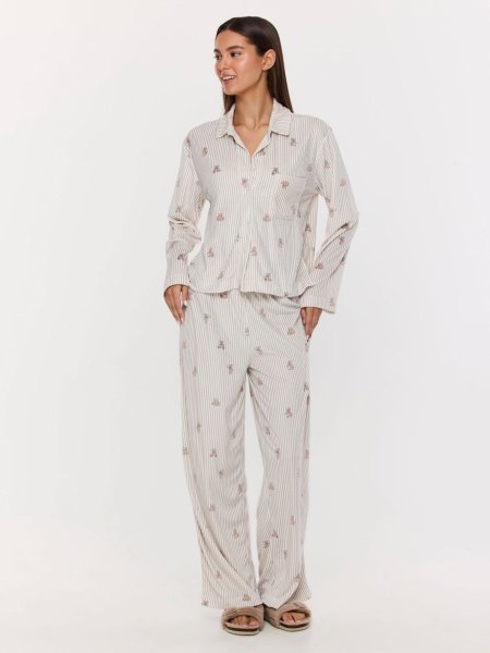 סט פיג’מה מכופתרת פליז