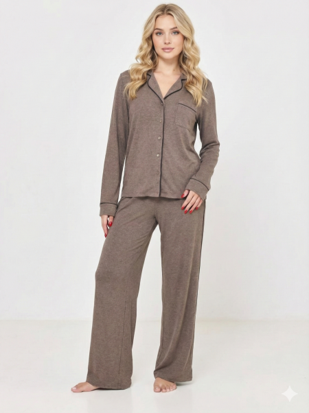 סט פיג’מה מכופתרת ריב מודל Delta