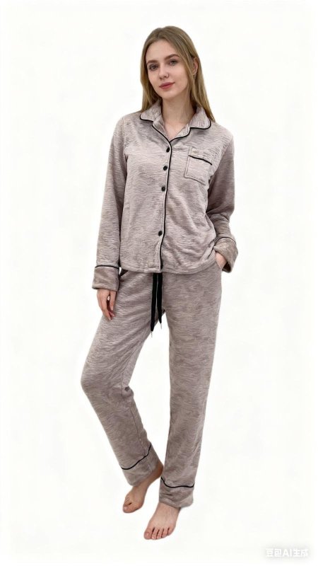 פיגמה קטיפה חברת Emelly